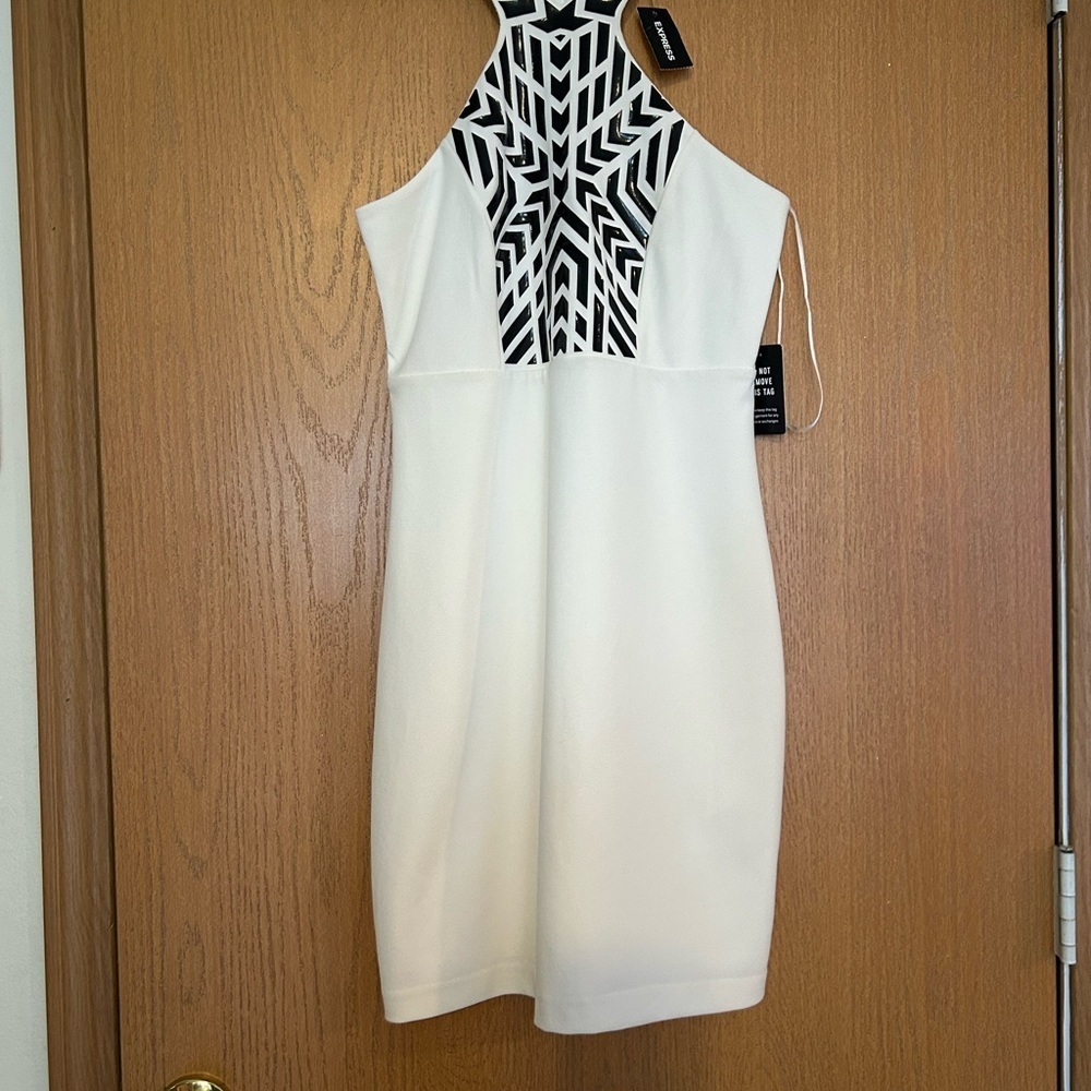 NWT Express Small White Dress with Black Geometric Design Sleevless dress